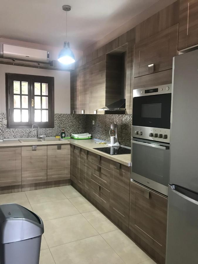 Paris Apartment 네오스마르마라스 외부 사진