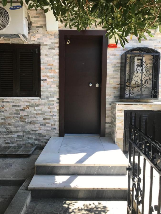 Paris Apartment 네오스마르마라스 외부 사진
