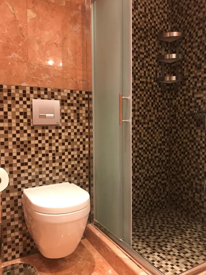 Paris Apartment 네오스마르마라스 외부 사진